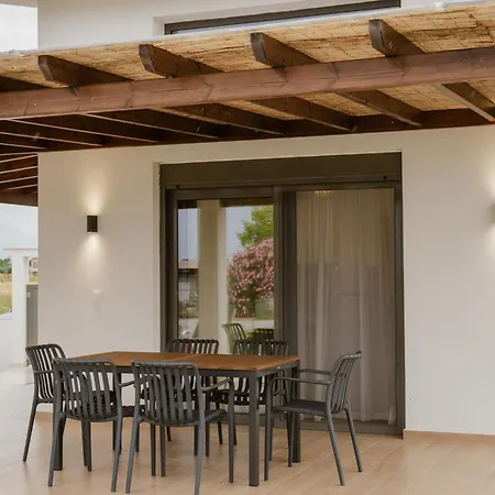 Nerina House בית נופש