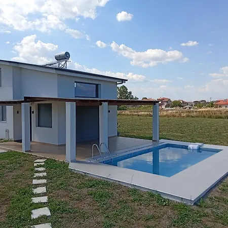 בית נופש Nerina House Paralía